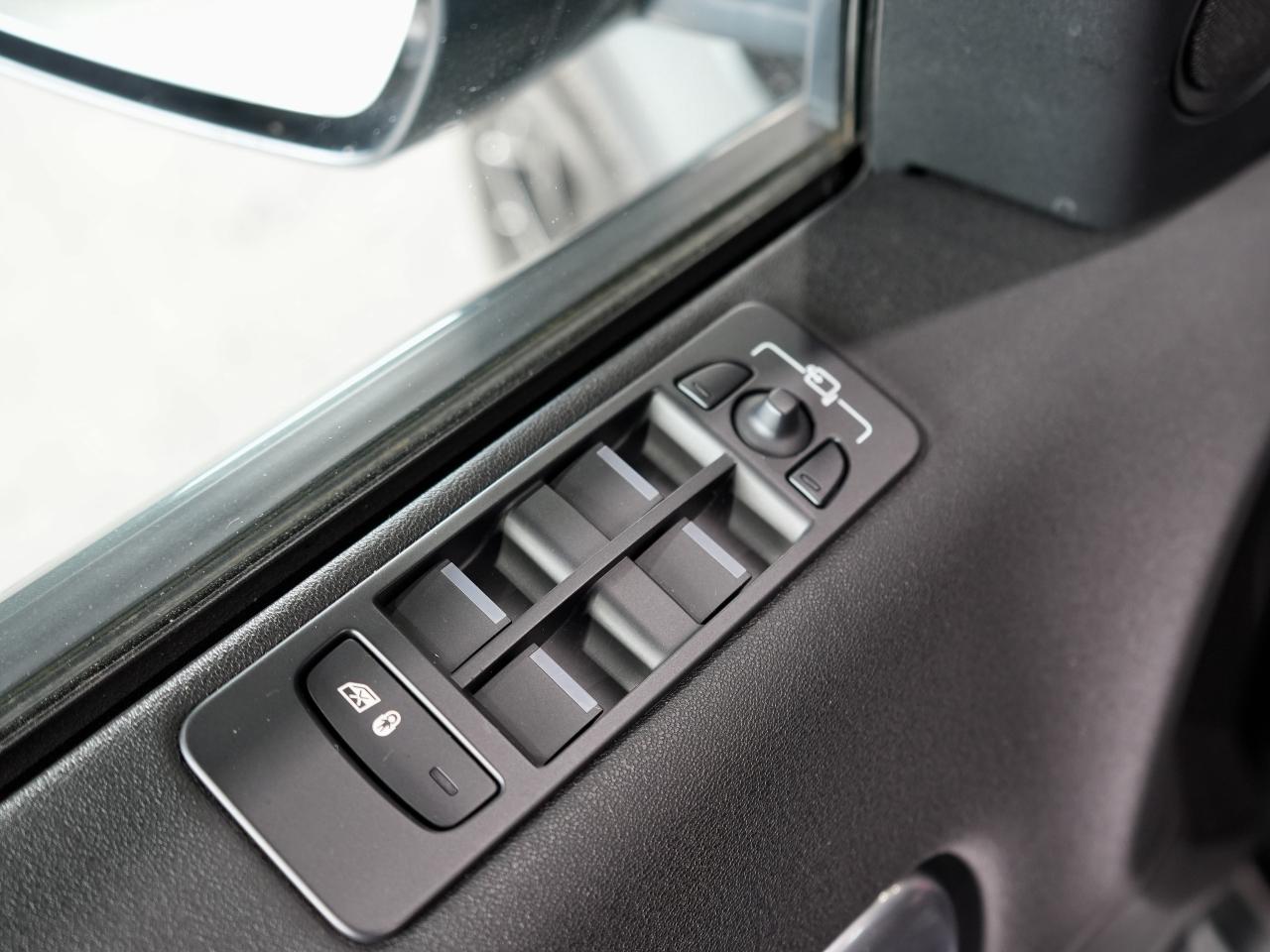 2019 Land Rover Discovery Sport HSE Luxury/PANO/MERIDIAN/DRIVE ASSIST/NO ACCIDENTS Photo