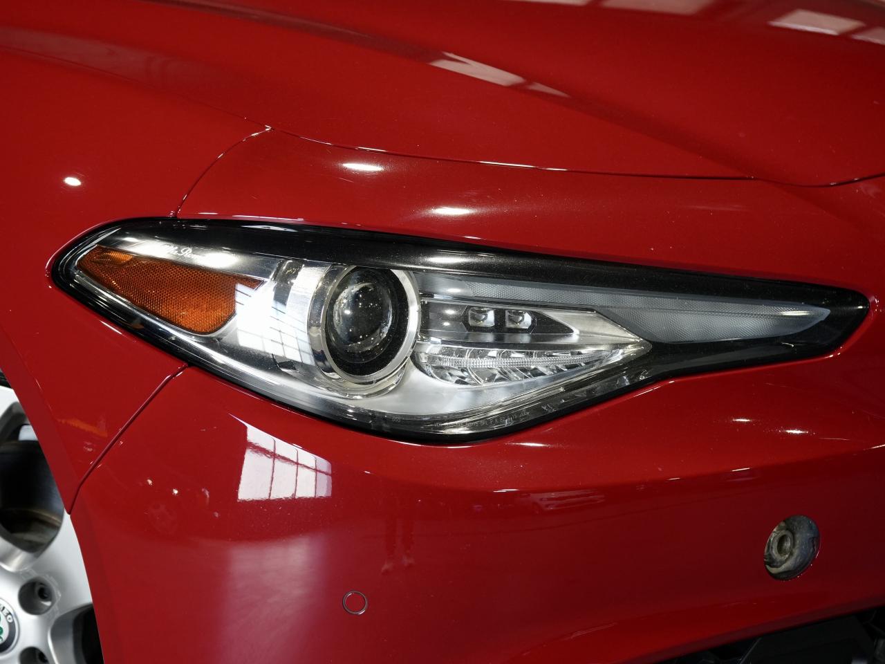 2021 Alfa Romeo Giulia Ti /ROOF/NAV/CAM/DRIVE ASSIST/NO ACCIDENT/1OWNER Photo3