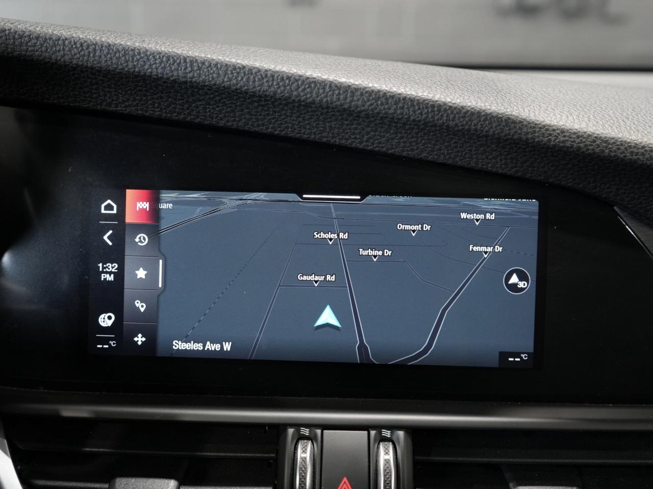 2021 Alfa Romeo Giulia Ti /ROOF/NAV/CAM/DRIVE ASSIST/NO ACCIDENT/1OWNER Photo