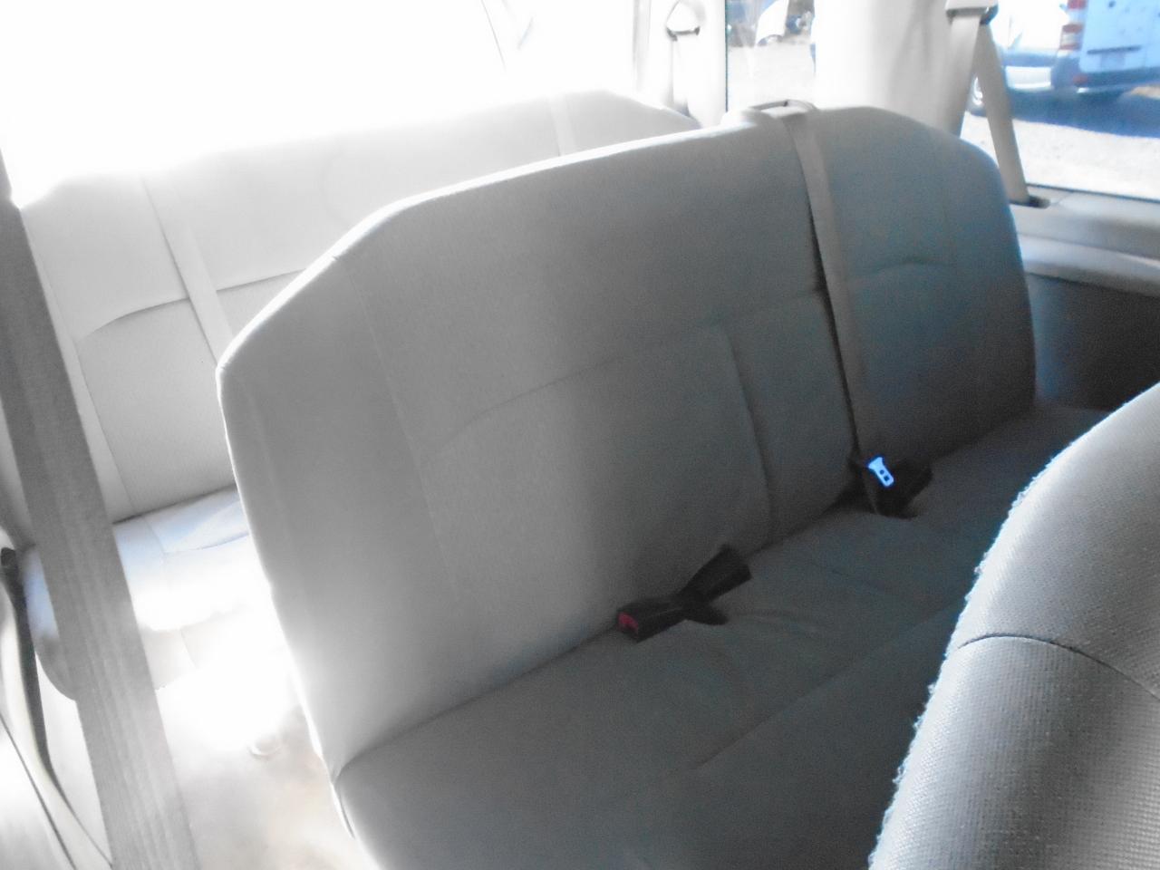 2013 Ford Econoline 15 passenger E-350 Super Duty Ext XLT - Photo #16