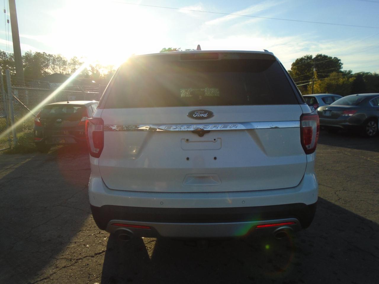 2016 Ford Explorer 4WD 4dr XLT - Photo #7