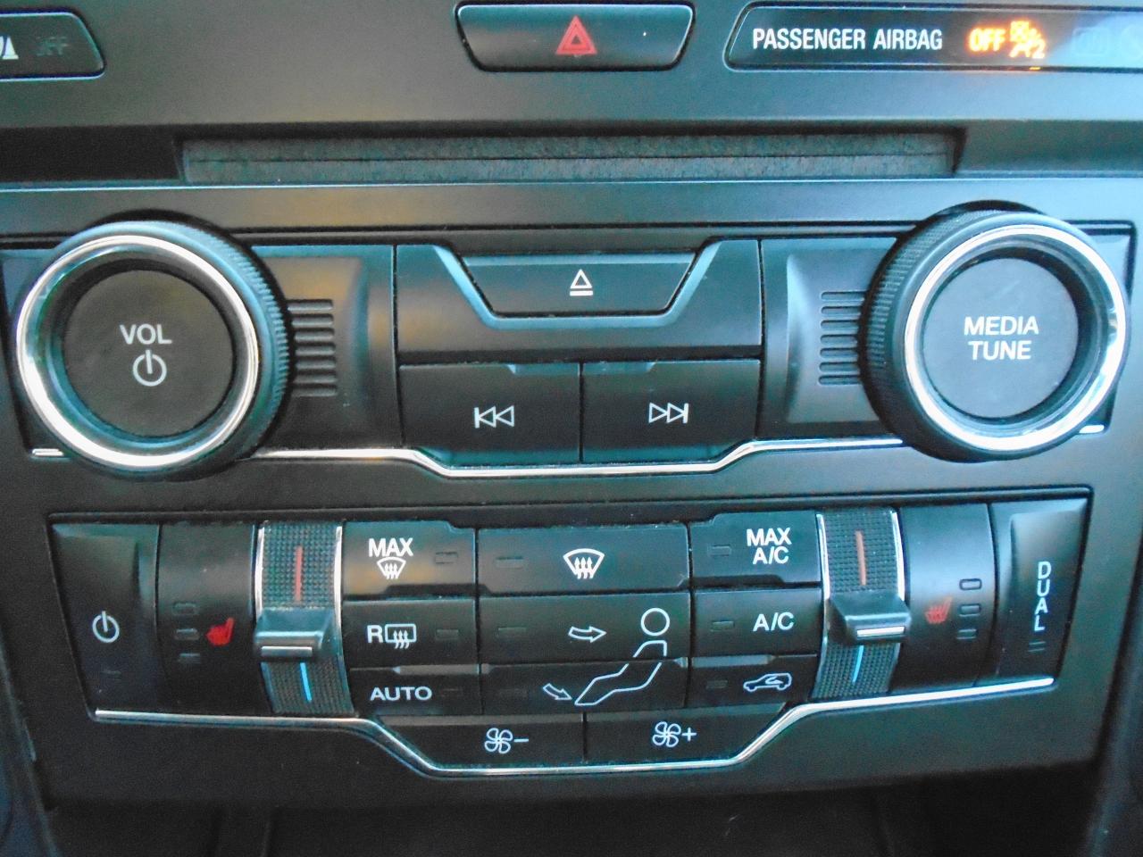2016 Ford Explorer 4WD 4dr XLT - Photo #22