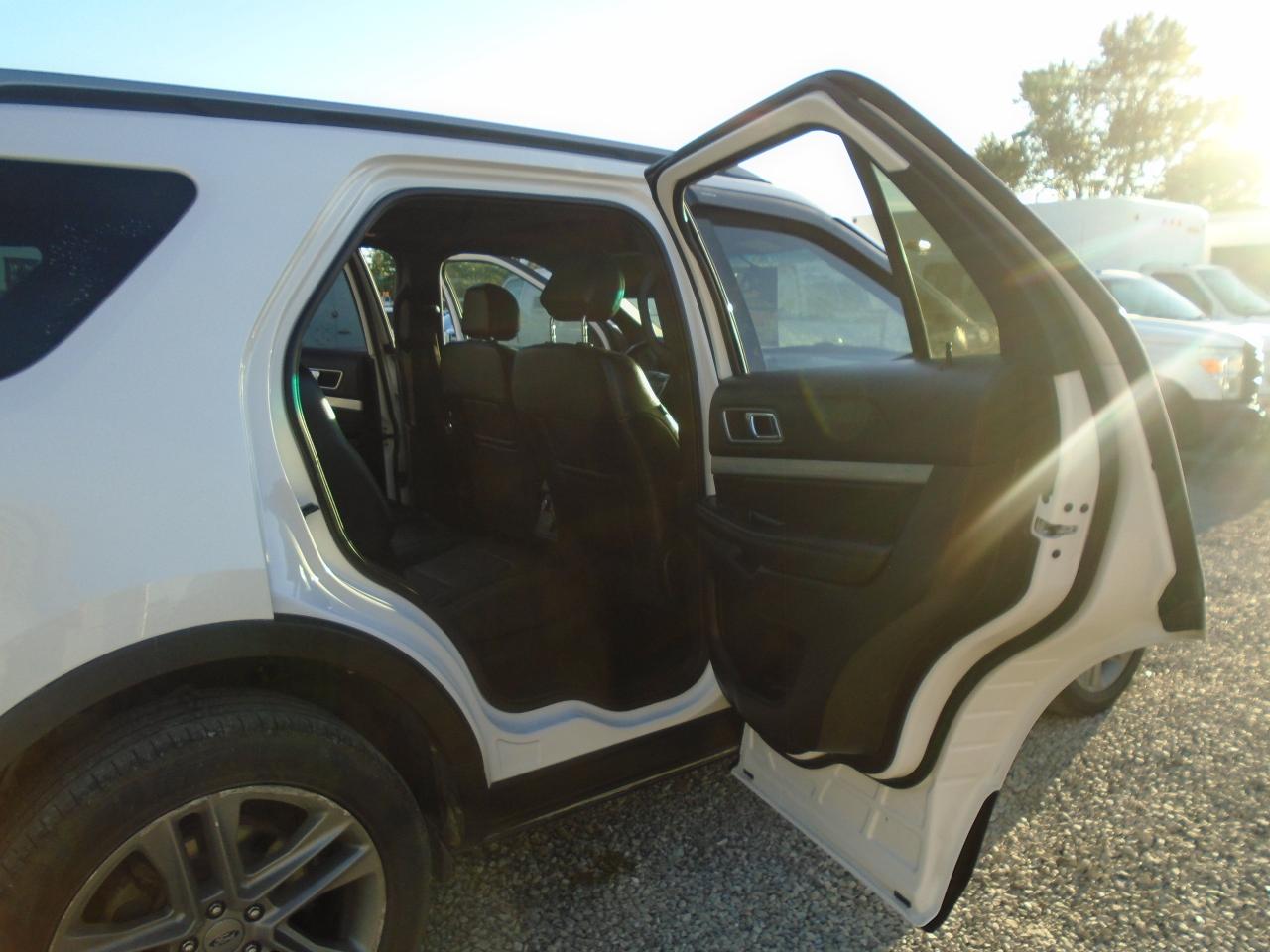 2016 Ford Explorer 4WD 4dr XLT - Photo #34