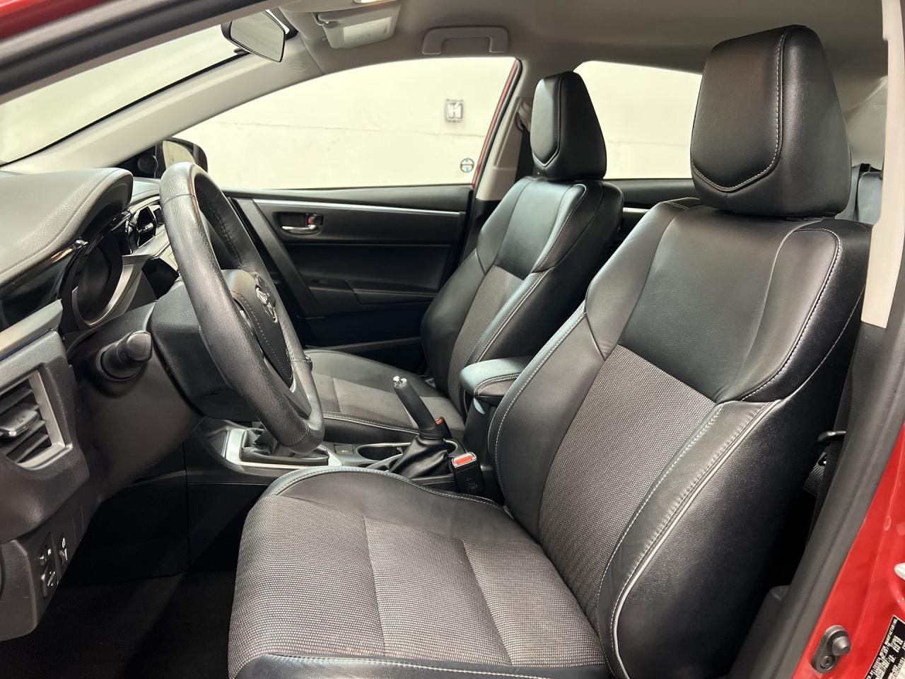 2016 Toyota Corolla S |6-SPEED |ONLY 89,000KMS! |LEATHER |HTD SEATS Photo