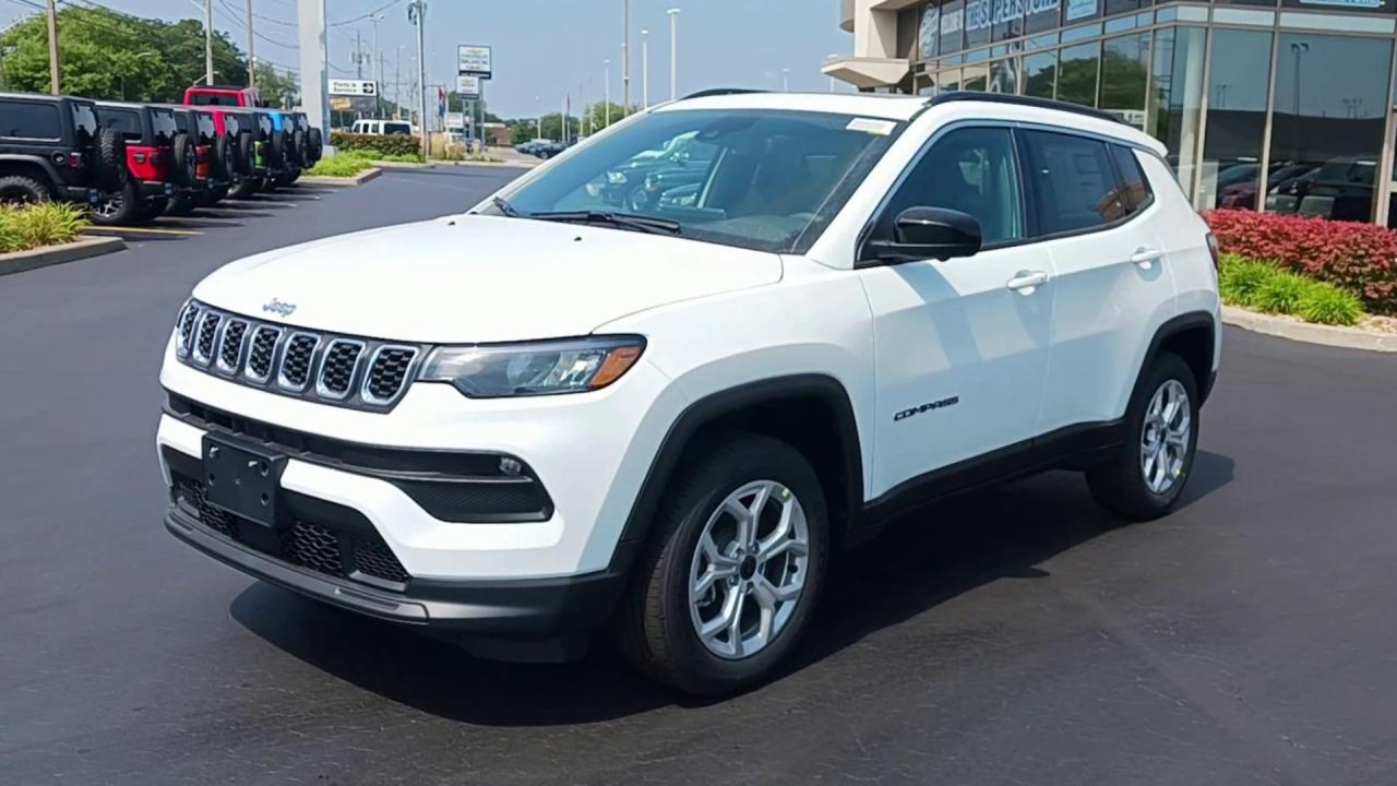 2025 Jeep Compass NORTH 4X4 Photo3