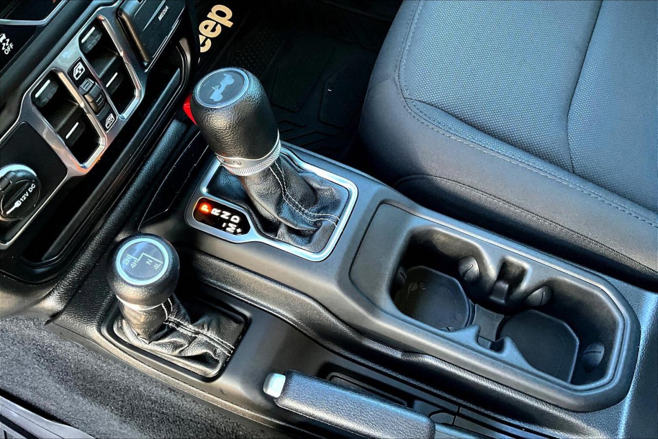 2023 Jeep Wrangler Sahara |Cloth Seats |Alpine |NAV | Side Steps |4X4 Photo