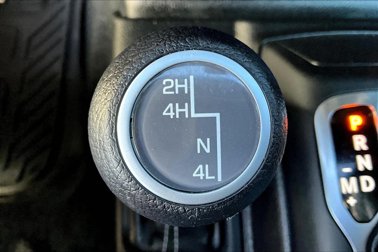 2023 Jeep Wrangler Sahara |Cloth Seats |Alpine |NAV | Side Steps |4X4 Photo