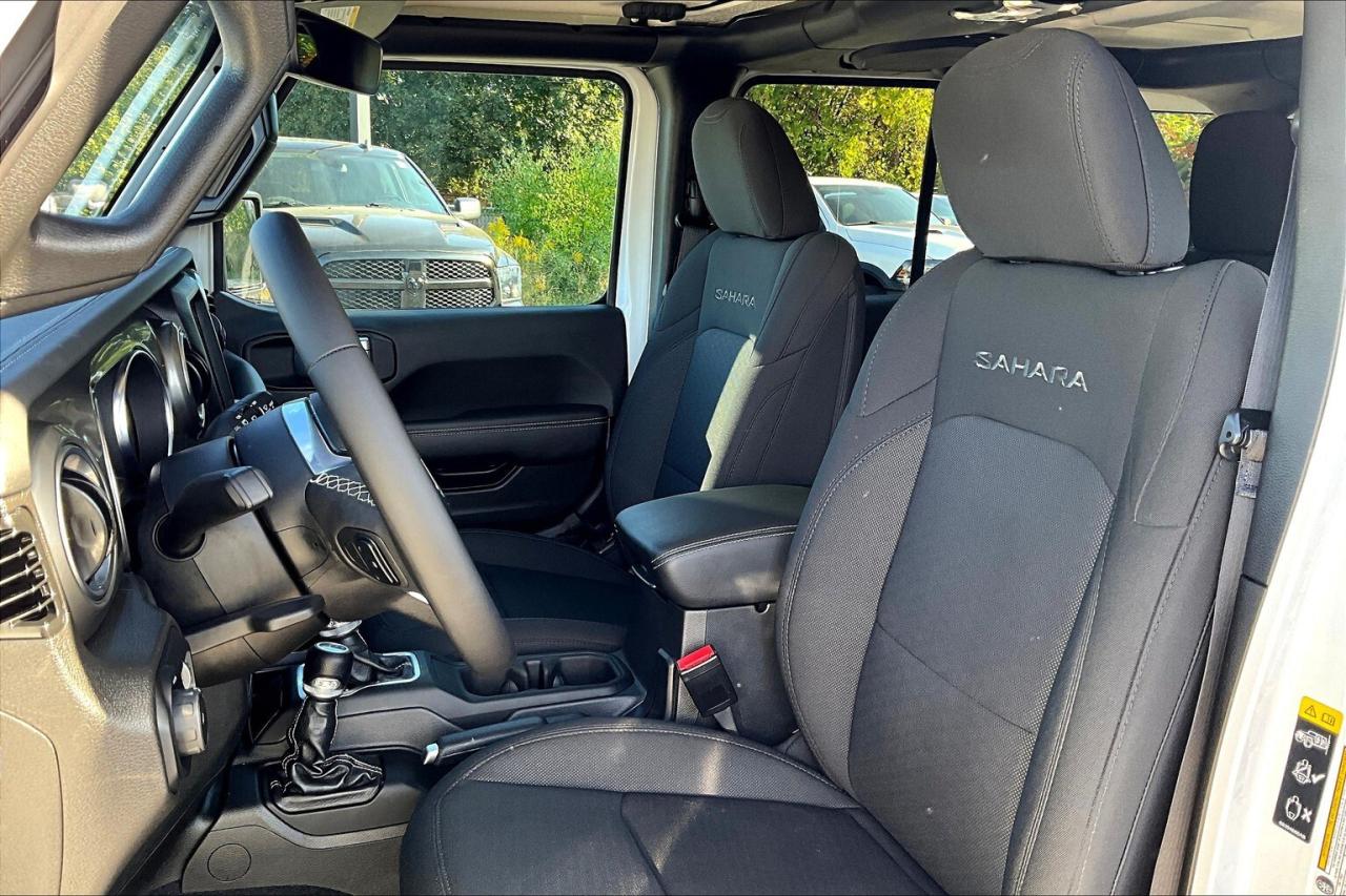 2023 Jeep Wrangler Sahara |Cloth Seats |Alpine |NAV | Side Steps |4X4 Photo