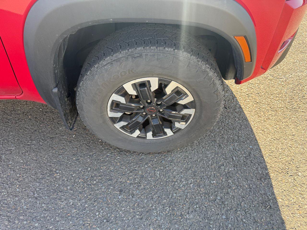 2023 Nissan Frontier Pro-4X Photo3