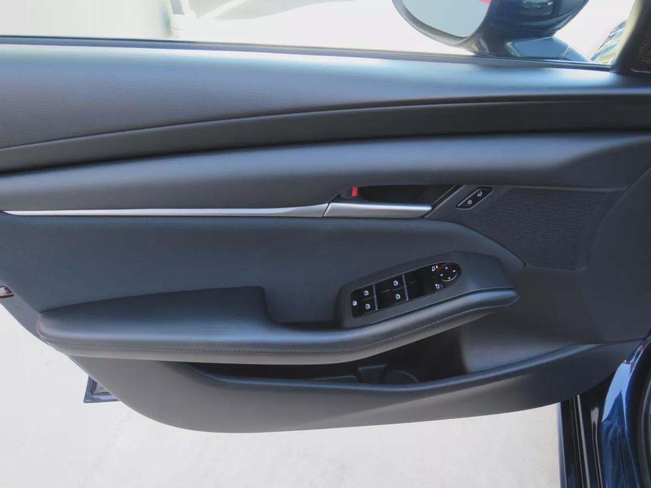 2023 Mazda MAZDA3 GX  | Clean Title | No Accidents | Safety Certified | Alloy Rims | Push Button Start | Reverse Camera | Heated Seats | Sport Mode | Traction Control | Bluetooth | Cruise Control Photo