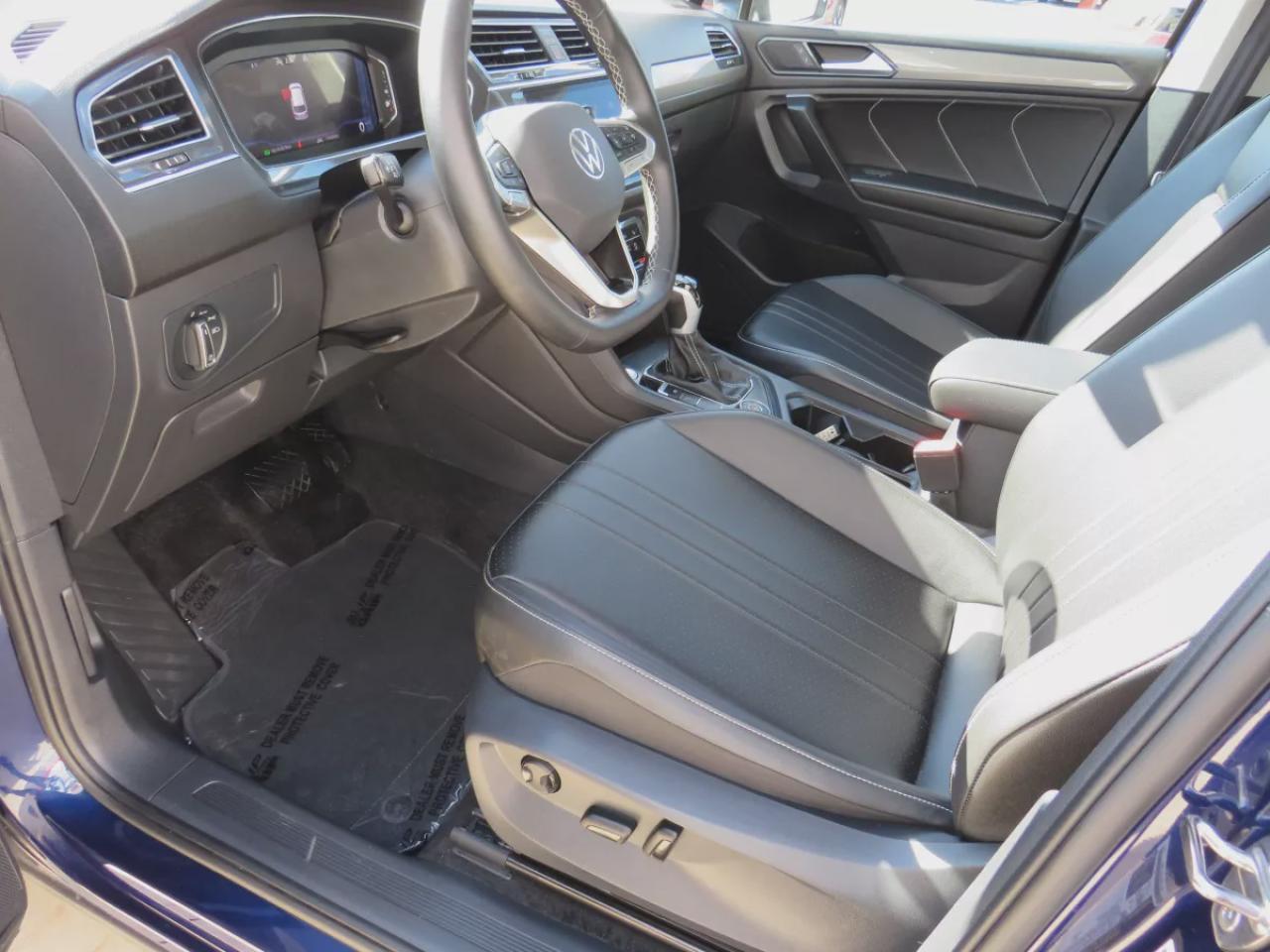 2024 Volkswagen Tiguan Comfortline (**LOW KM!!**CLEAN TITLE/NO ACCIDENTS!!**SAFETY/CERTIFIED!!**AWD**ALLOY RIMS**LEATHER**REMOTE START**POWER SEATS**POWER TAILGATE**DIGITAL TOUCHSCREEN**DRIVE MODES**HEATED SEATS**PUSH BUTTON START**DUAL CLIMATE CONTROL**REAR CAMERA**REAR PRIVAC Photo3