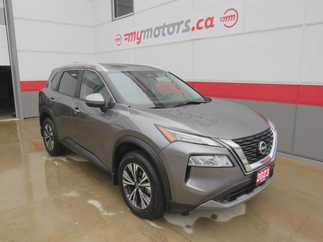 Used 2023 Nissan Rogue SV Moonroof (**VERY LOW KM!!**CLEAN TITLE/NO ACCIDENTS!!**SAFETY/CERTIFIED!!**AWD**REMOTE START**TINTS**ALLOY RIMS**SUNROOF**360 DEGREE REVERSE CAMERA**DRIVE MODES**USB/AUX**POWER SEATS**HEATED SEATS/STEERING WHEEL**STOP&GO**PUSH BUTTON START**DIGITAL TOU for sale in Tillsonburg, ON