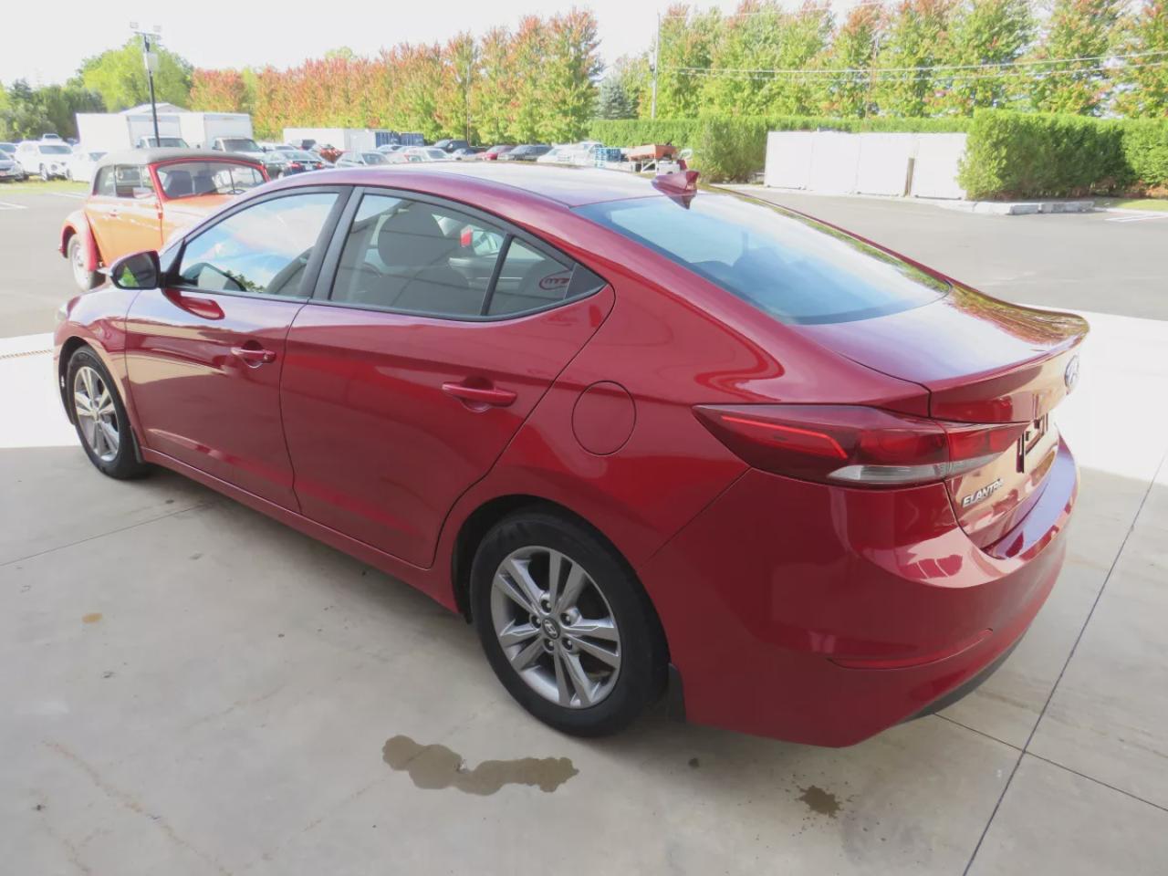 2017 Hyundai Elantra GL (**CLEAN TITLE/NO ACCIDENTS!!**SAFETY/CERTIFIED!!**ALLOY RIMS**DIGITAL TOUCHSCREEN**REVERSE CAMERA**HEATED SEATS**LEATHER WRAPPED STEERING WHEEL**BLIND SPOT MONITORING**CRUISE CONTROL**BLUETOOTH**TRACTION CONTROL**) Photo