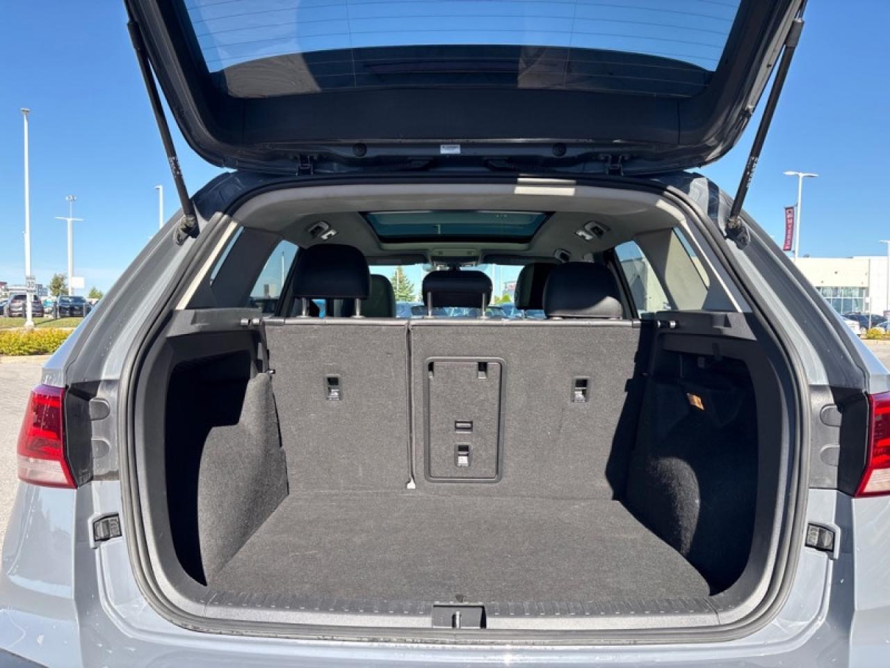 2022 Volkswagen Taos Comfortline 4MOTION  - Sunroof Photo4