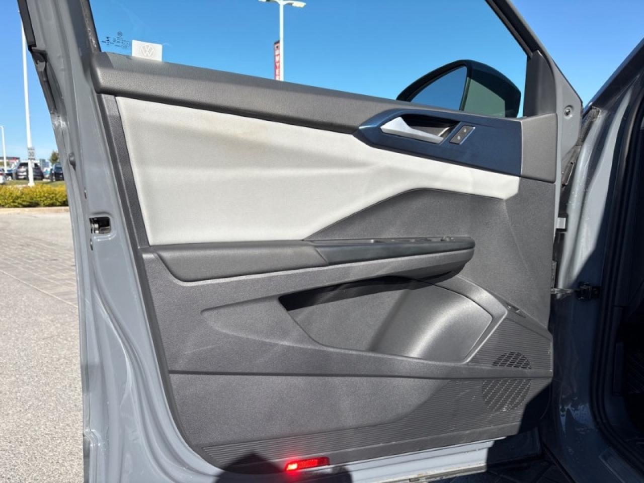 2022 Volkswagen Taos Comfortline 4MOTION  - Sunroof Photo