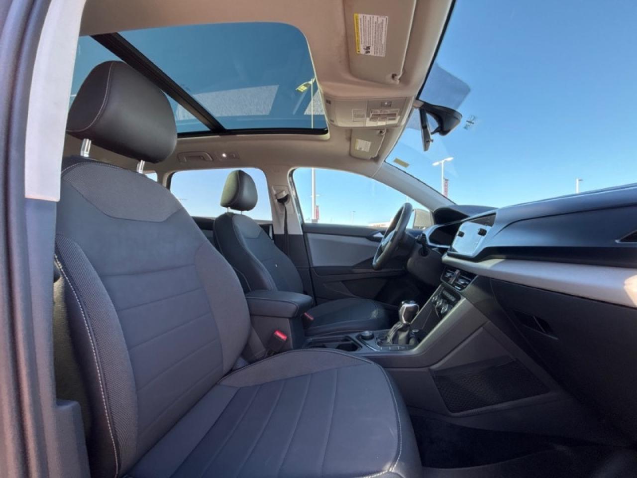 2022 Volkswagen Taos Comfortline 4MOTION  - Sunroof Photo