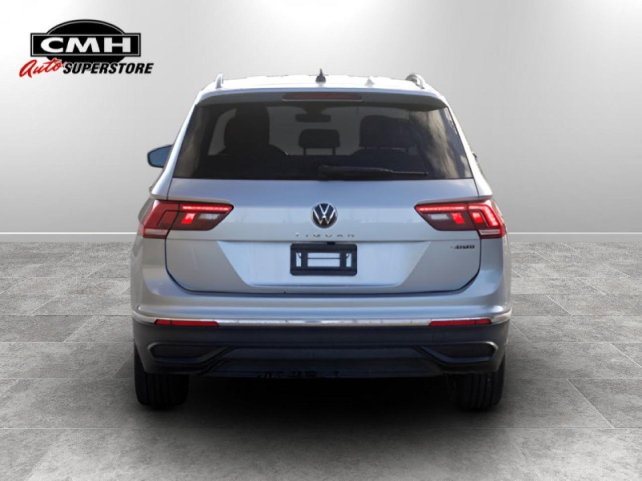 2024 Volkswagen Tiguan Comfortline  **LEATH - PWR GATE** Photo3