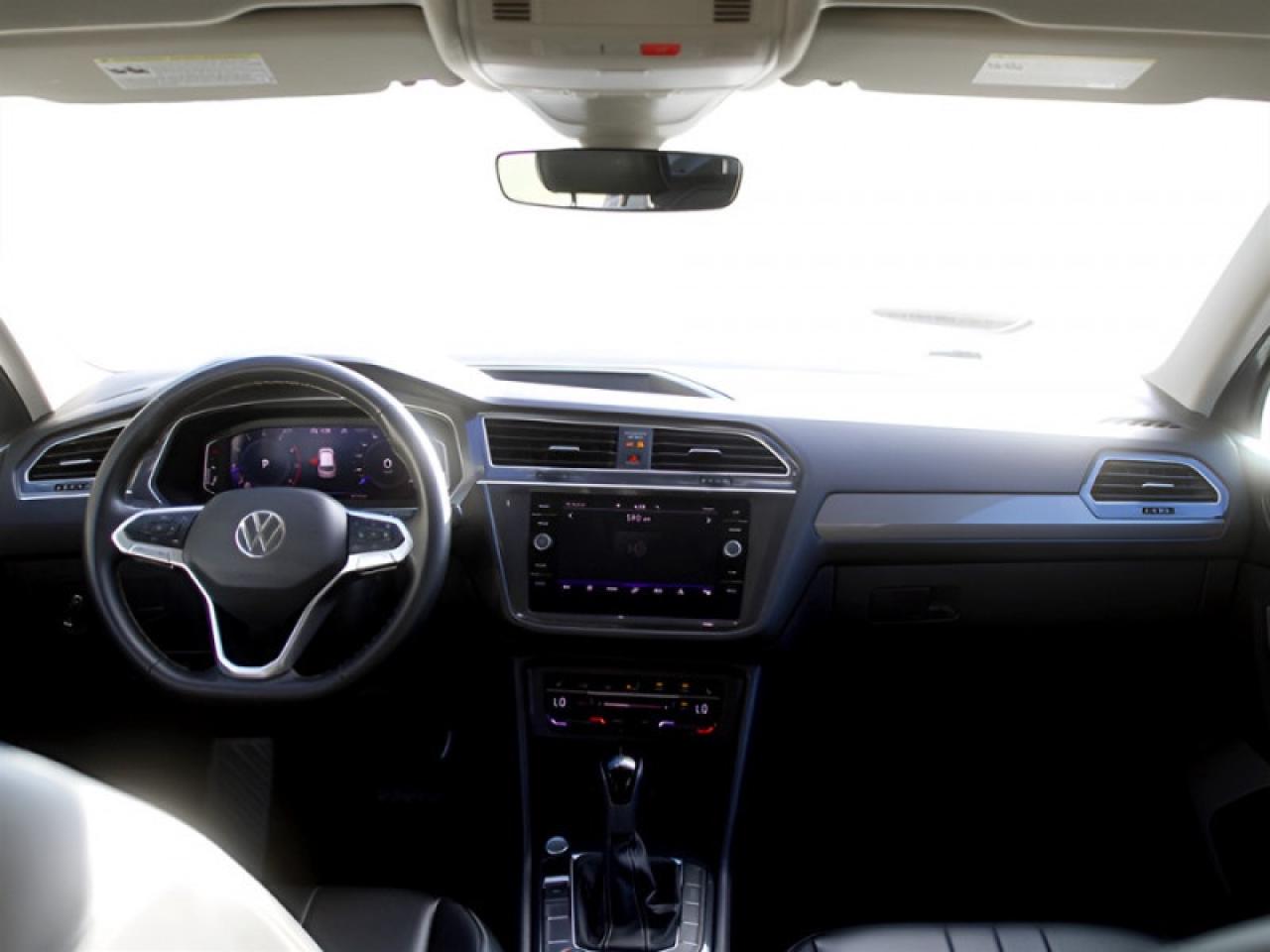 2024 Volkswagen Tiguan Comfortline  **LEATH - PWR GATE** Photo