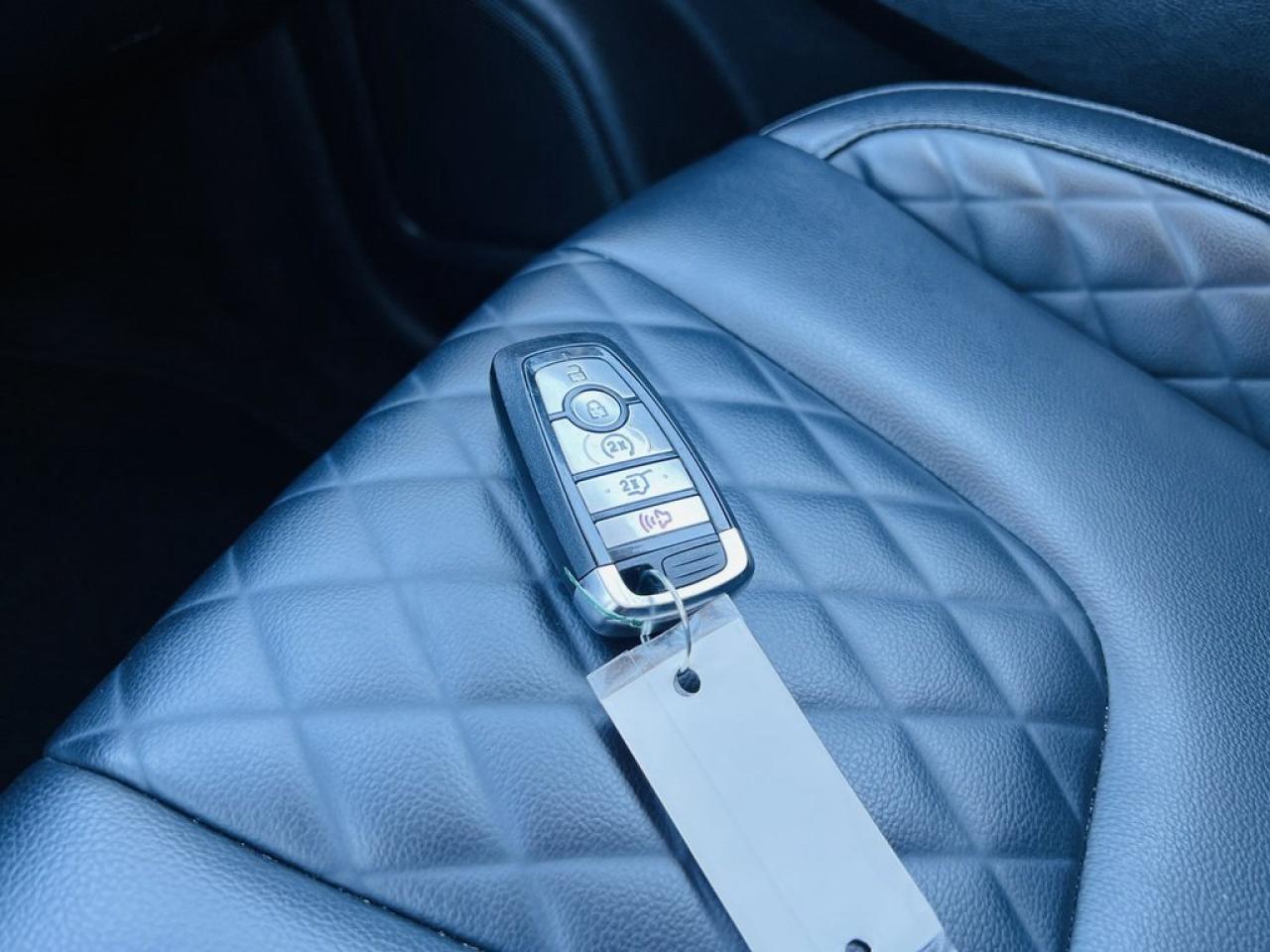 2024 Ford Edge Titanium Photo