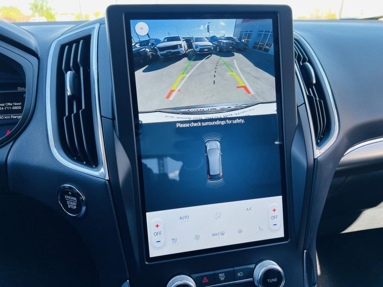 2024 Ford Edge Titanium Photo