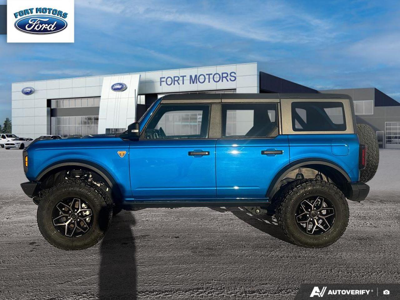 2024 Ford Bronco Badlands™ Photo2