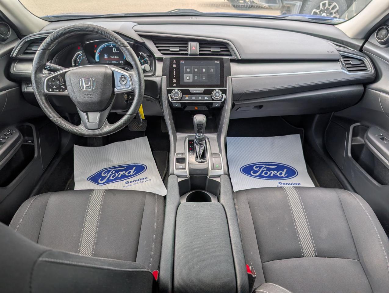 2016 Honda Civic SEDAN LX Photo5