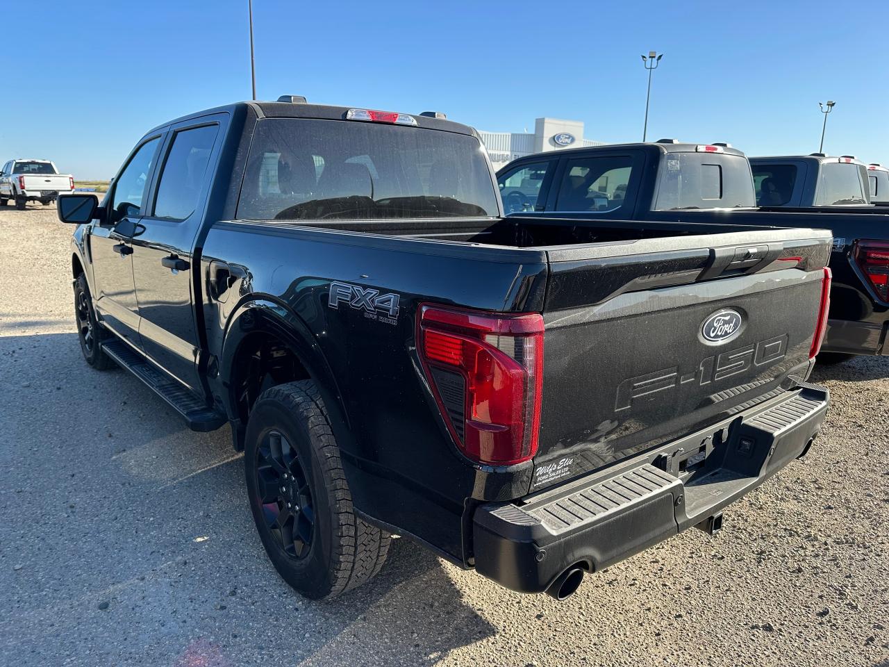 2025 Ford F-150 STX 4WD SuperCrew 5.5' Box 201A Photo4