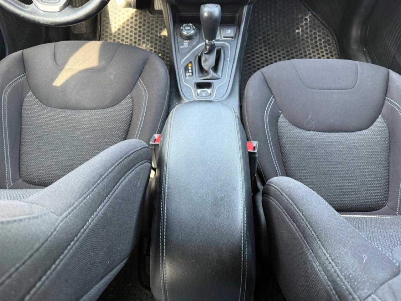 2020 Jeep Cherokee Sport  - UConnect 3 -  Rear Camera Photo