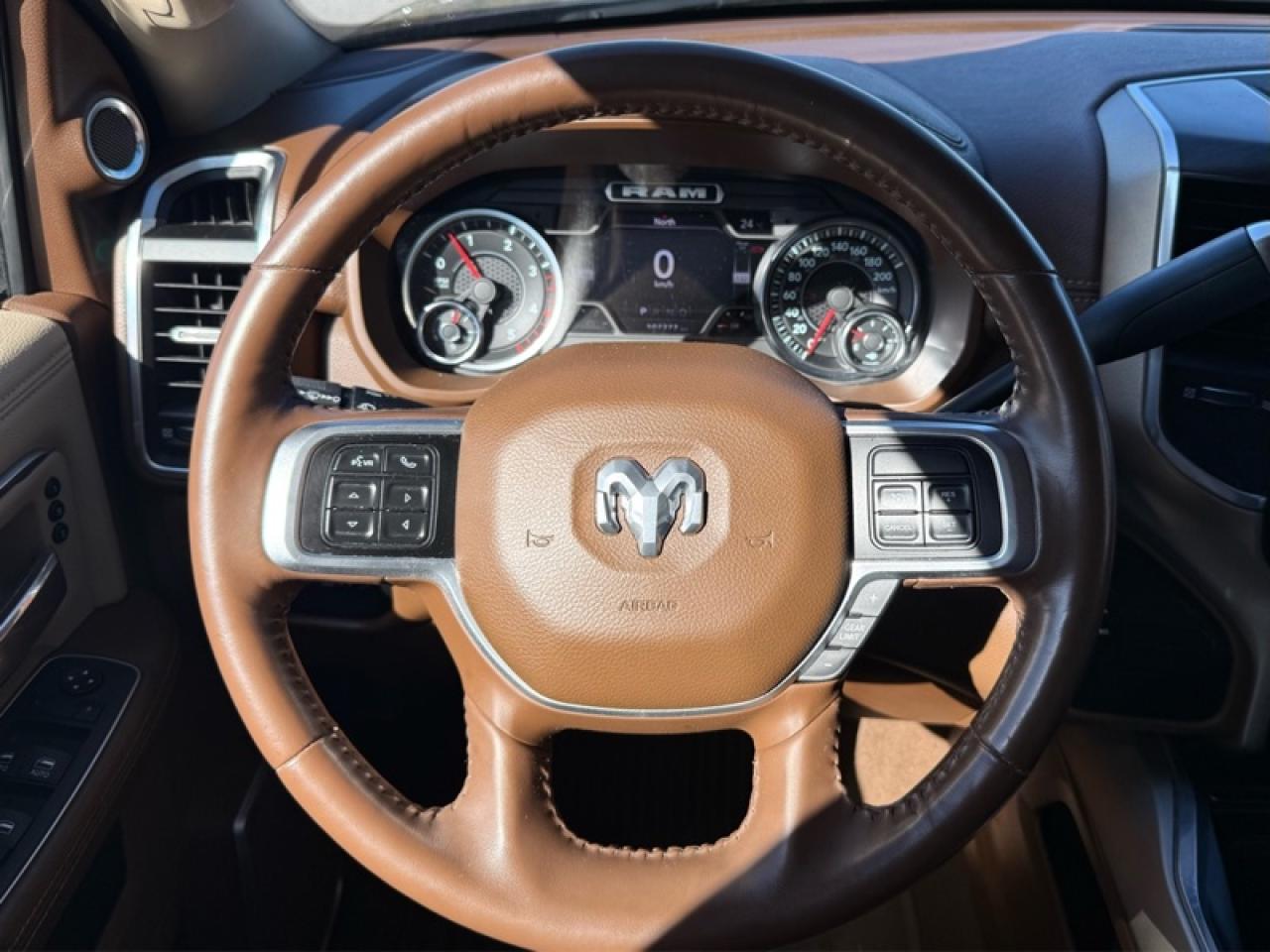 2022 RAM 3500 Laramie  - Leather Seats -  Heated Seats Photo2