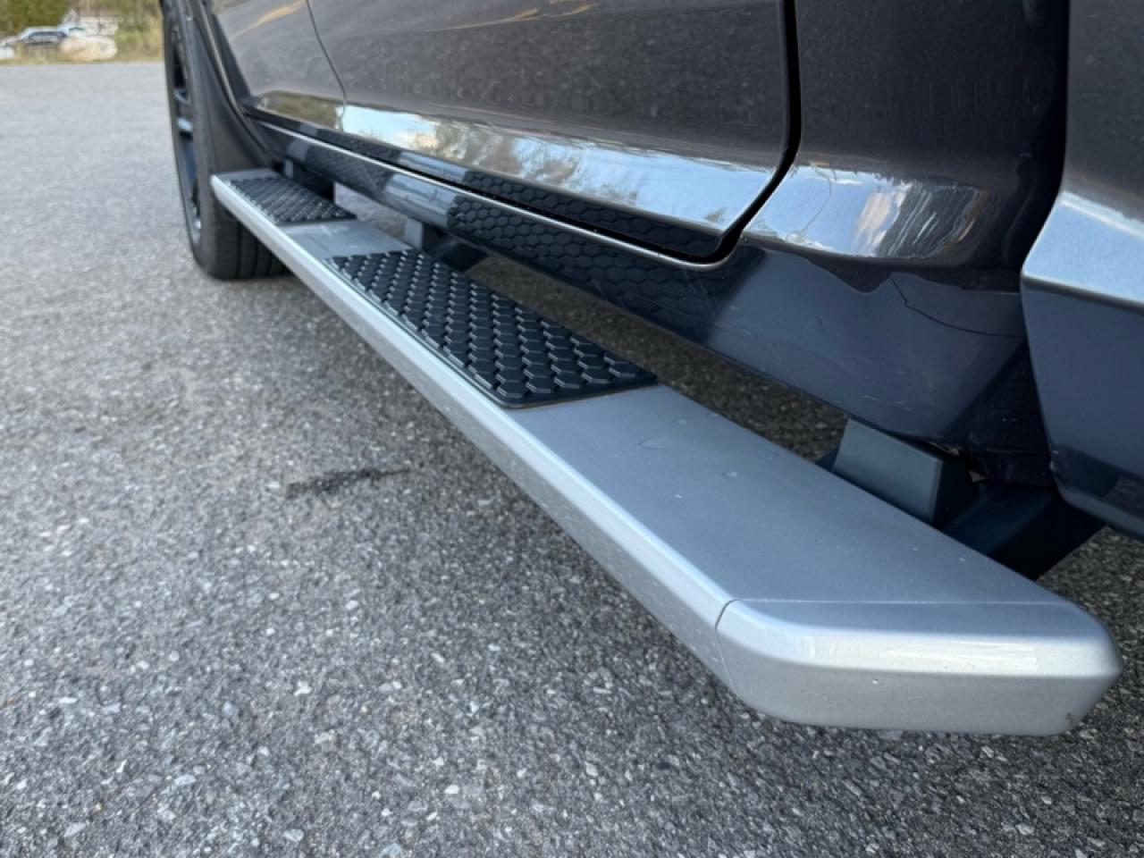 2022 RAM 1500 Classic Warlock  - Aluminum Wheels Photo