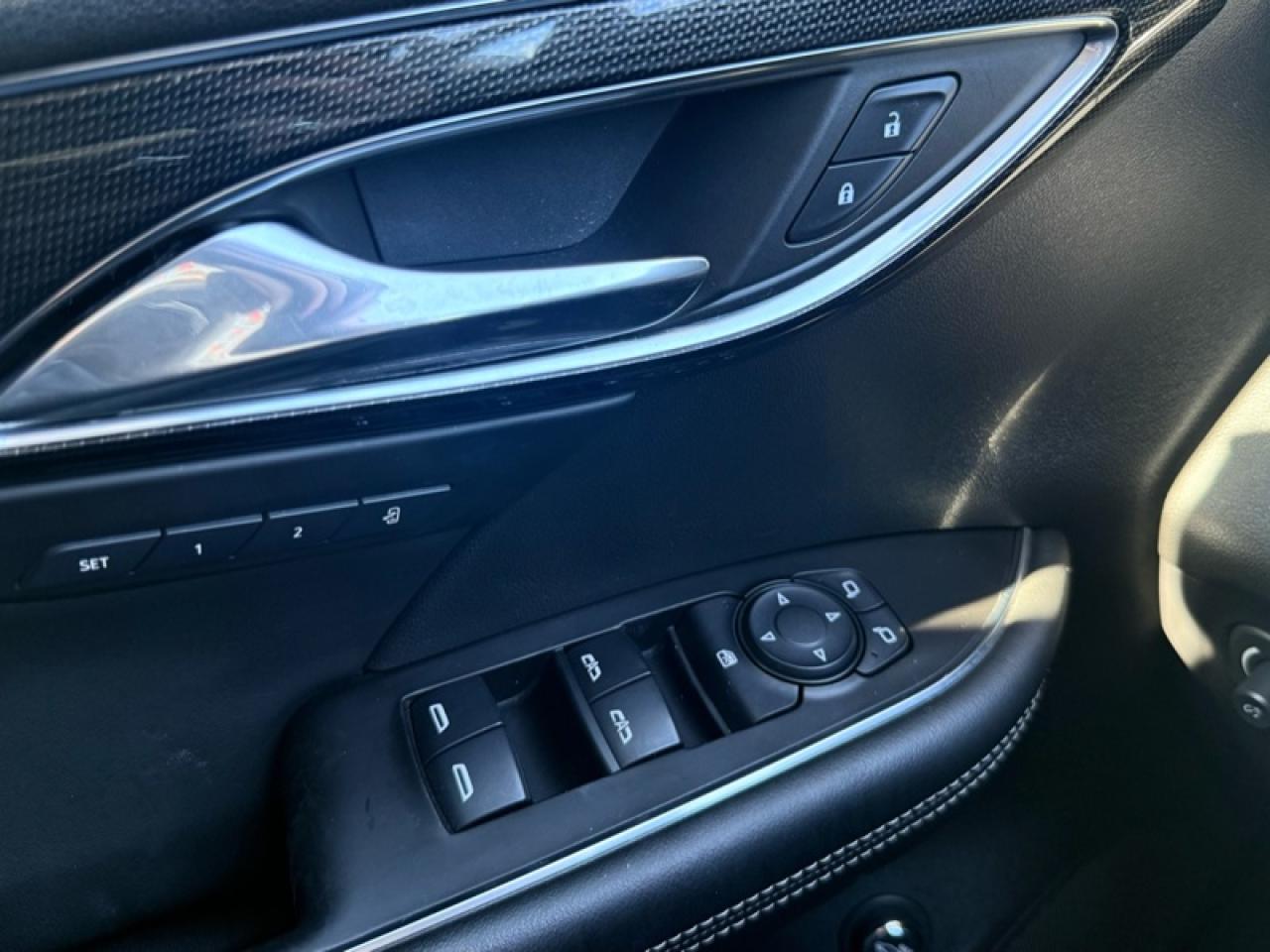 2021 Buick Envision Essence  - Leather Seats -  Power Seats Photo