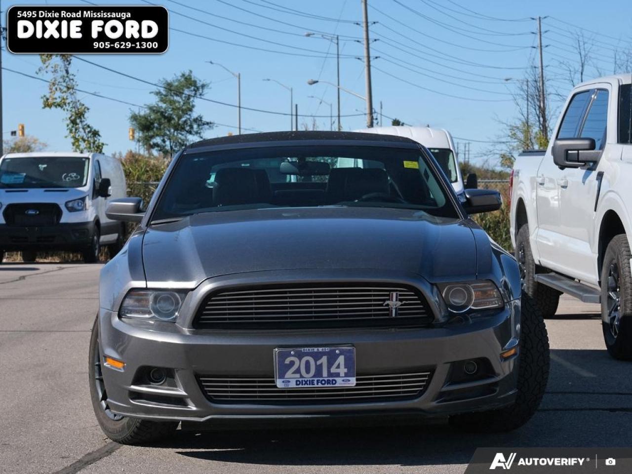 2014 Ford Mustang V6 Premium Photo
