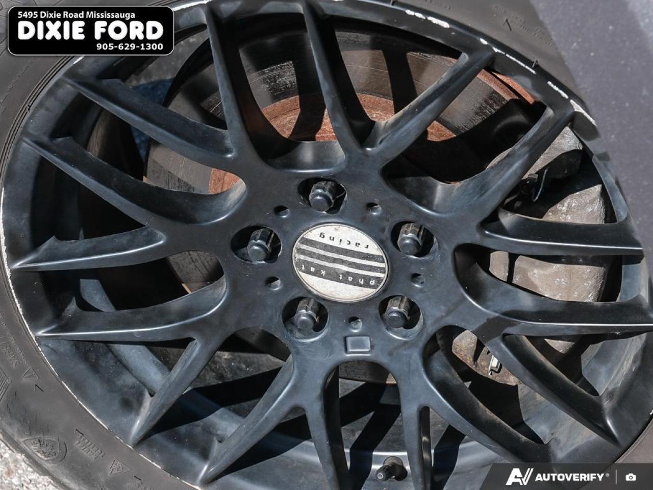 2014 Ford Mustang V6 Premium Photo