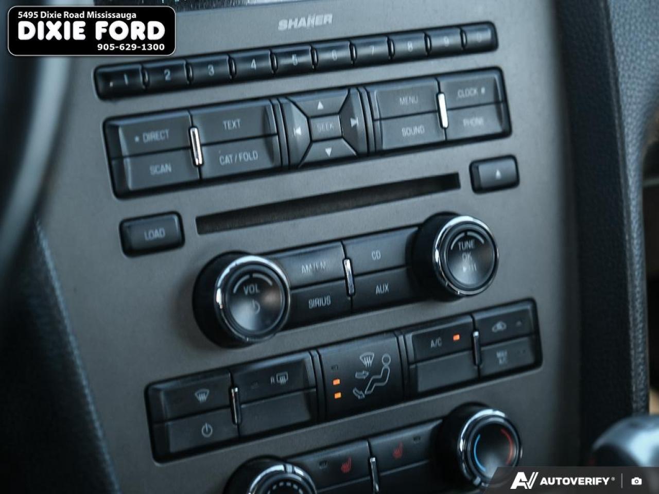 2014 Ford Mustang V6 Premium Photo