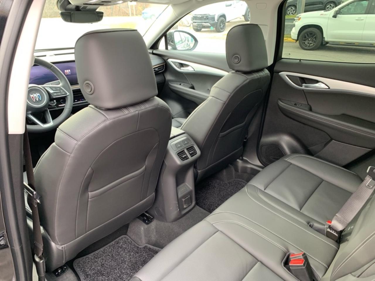 2025 Buick Envision Avenir  - Sunroof -  Cooled Seats Photo