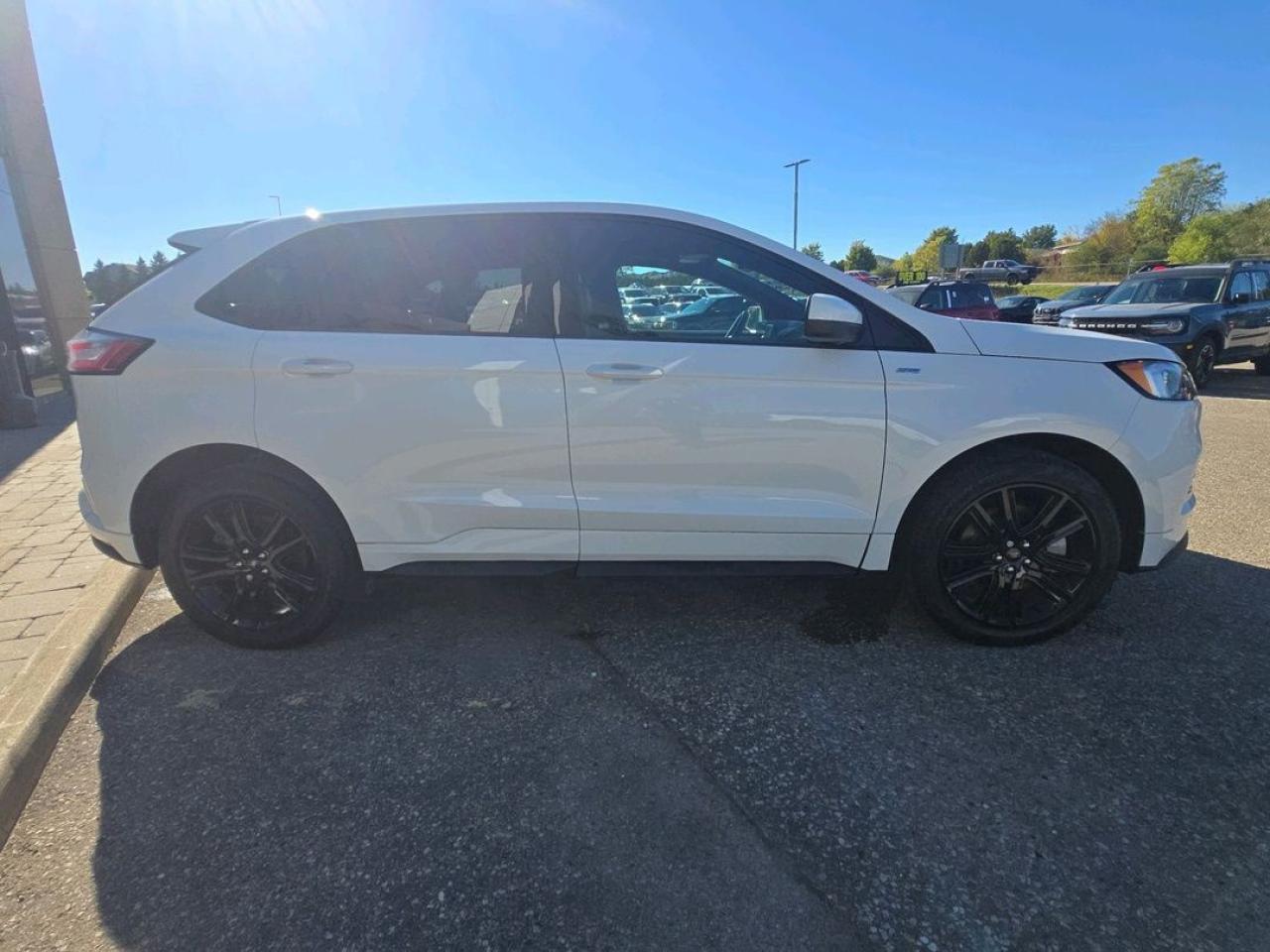 2024 Ford Edge ST Line Photo3