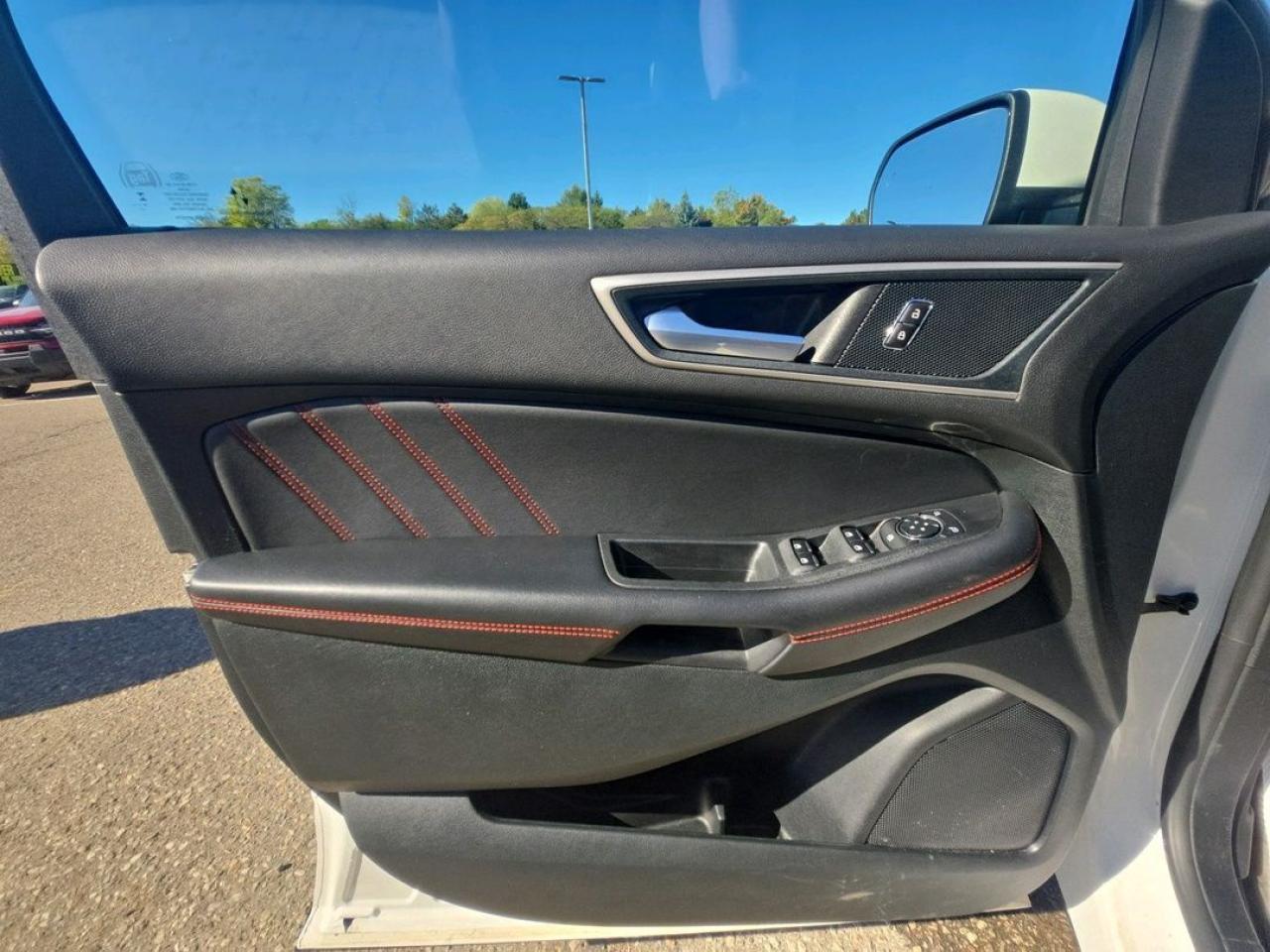 2024 Ford Edge ST-LINE, AWD, 2L ECOBOST, TECH PACKAGE, 360-CAMERA Photo