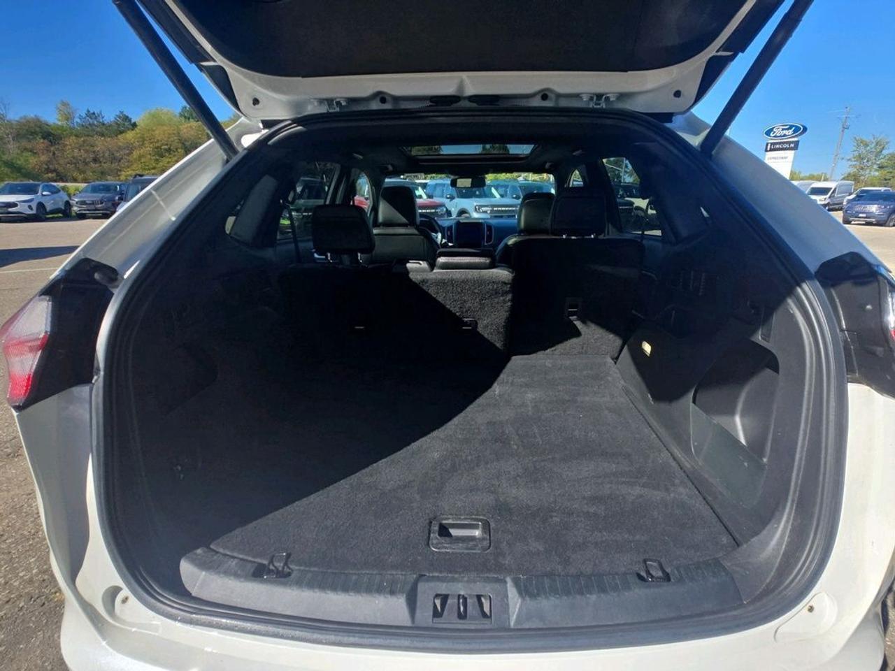 2024 Ford Edge ST-LINE, AWD, 2L ECOBOST, TECH PACKAGE, 360-CAMERA Photo