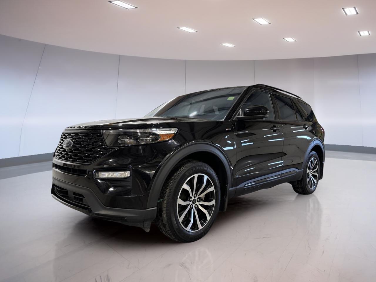 Used 2023 Ford Explorer ST-Line for sale in Moose Jaw, SK