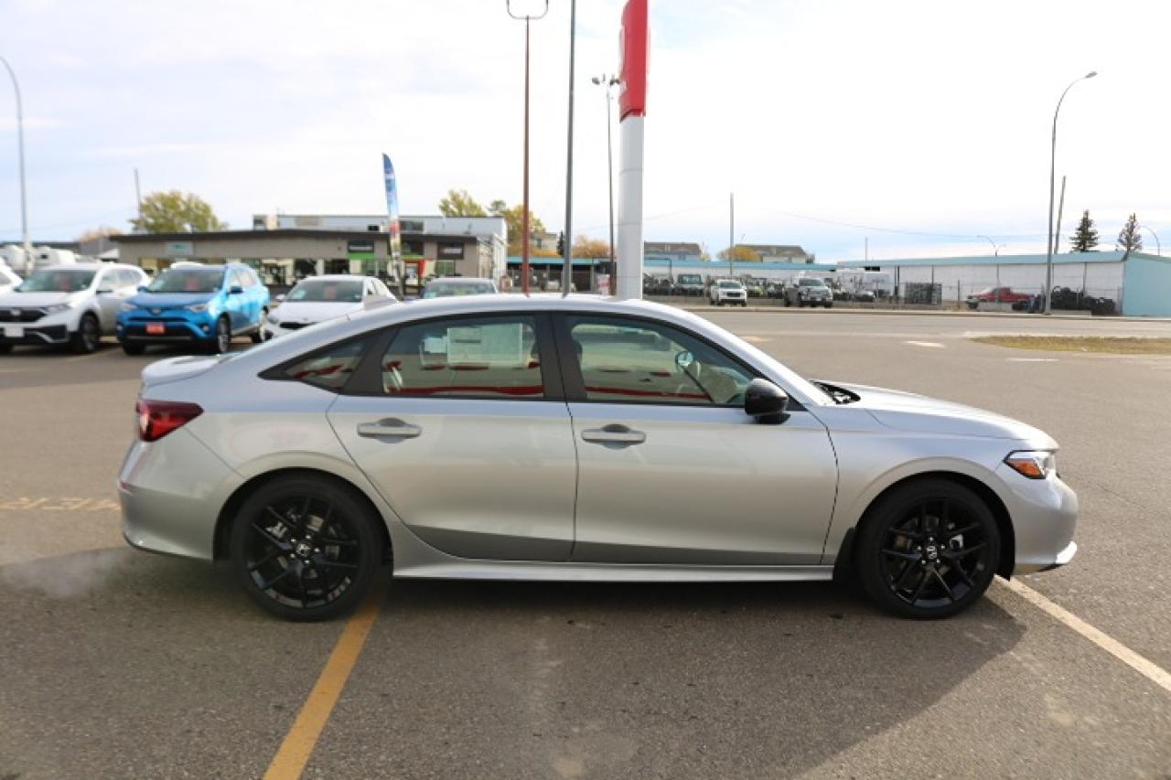 2026 Honda Civic Hybrid Photo