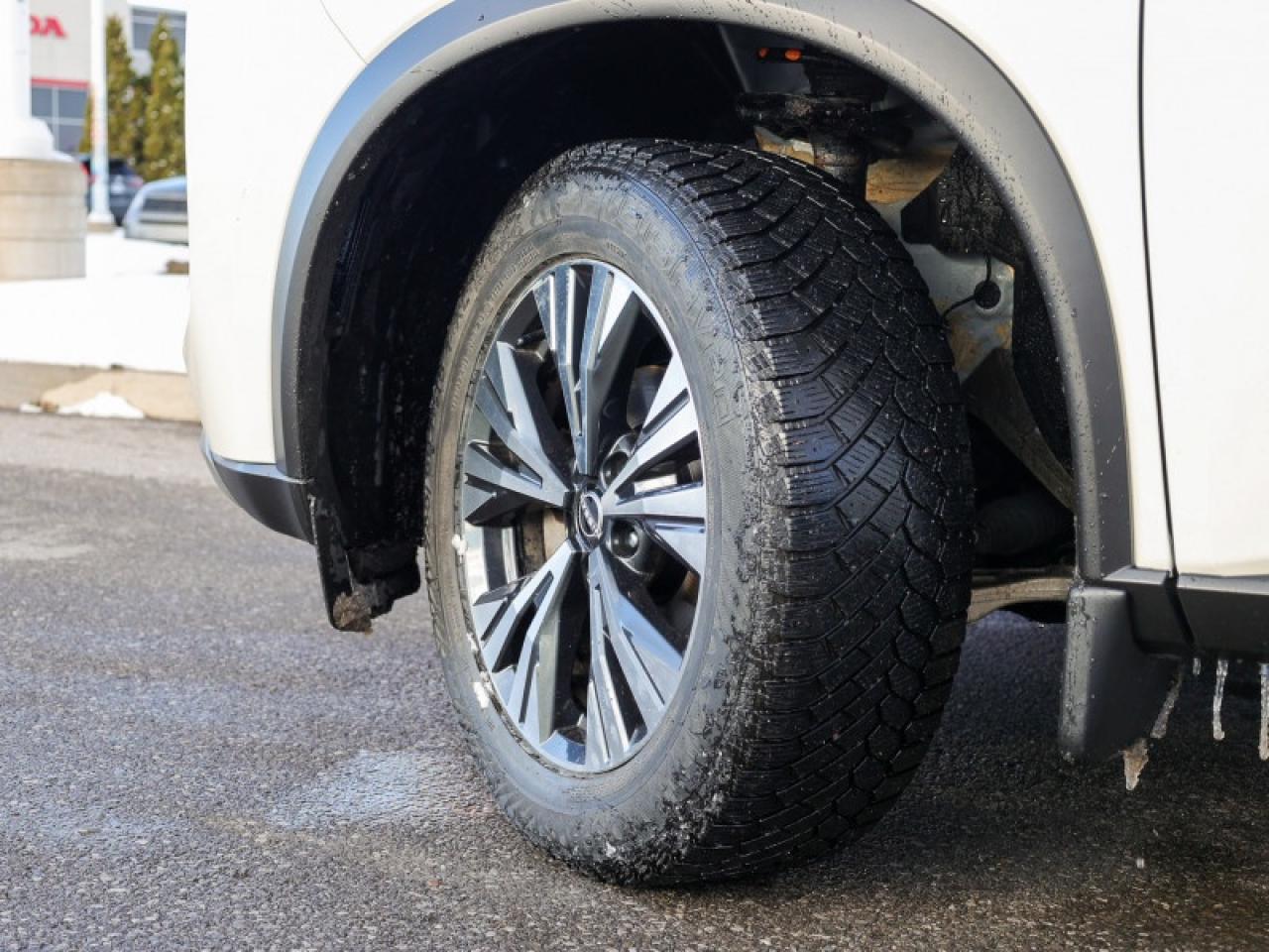 2023 Nissan Rogue SV MOONROOF  - Moonroof -  Apple CarPlay Photo