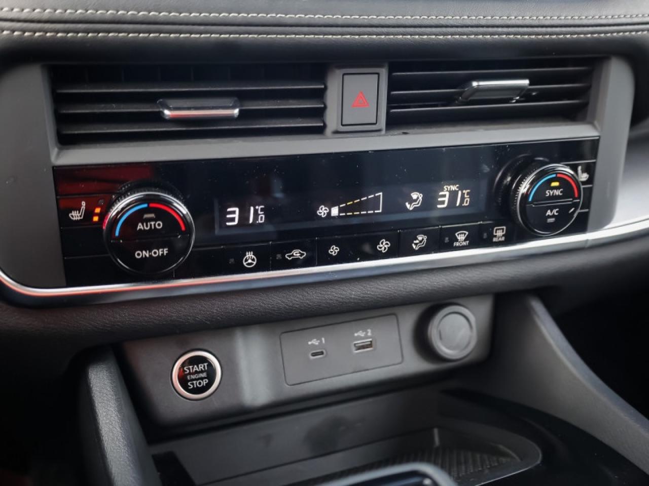 2023 Nissan Rogue SV MOONROOF  - Moonroof -  Apple CarPlay Photo