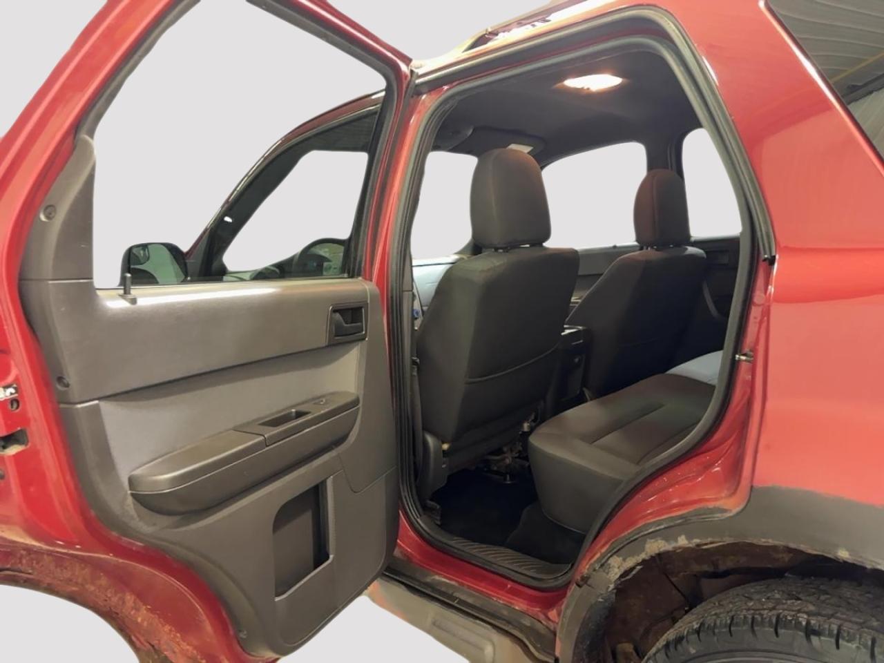 2011 Ford Escape XLT Photo