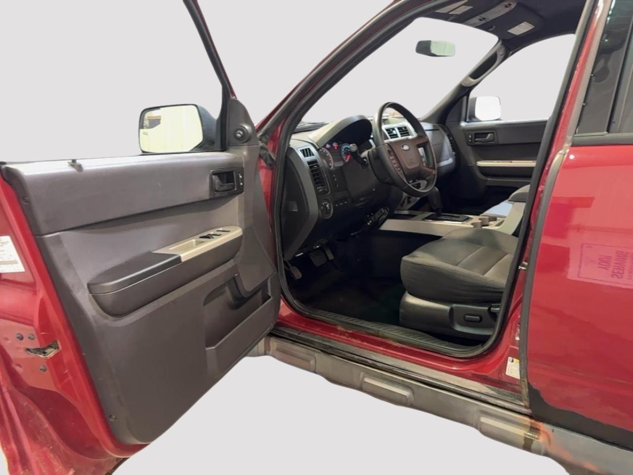 2011 Ford Escape XLT Photo