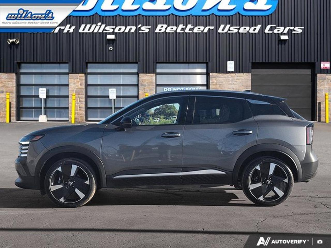 2025 Nissan Kicks SR Premium | Leather Trim | Pano Roof | Heated Seats + Steering | Bose Audio | Remote Start Photo1