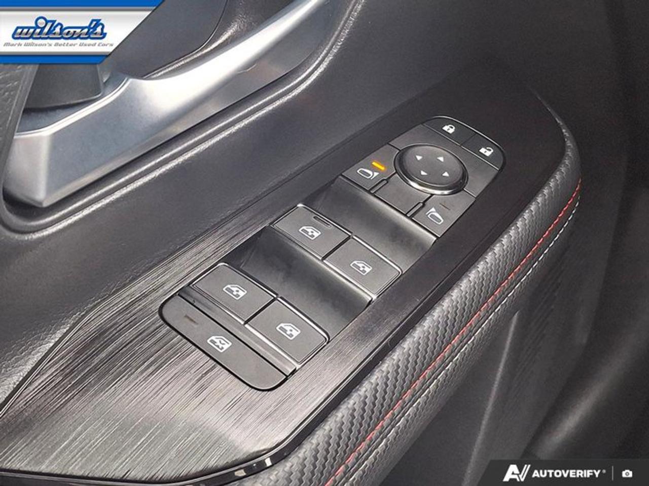 2025 Nissan Kicks SR Premium | Leather Trim | Pano Roof | Heated Seats + Steering | Bose Audio | Remote Start Photo