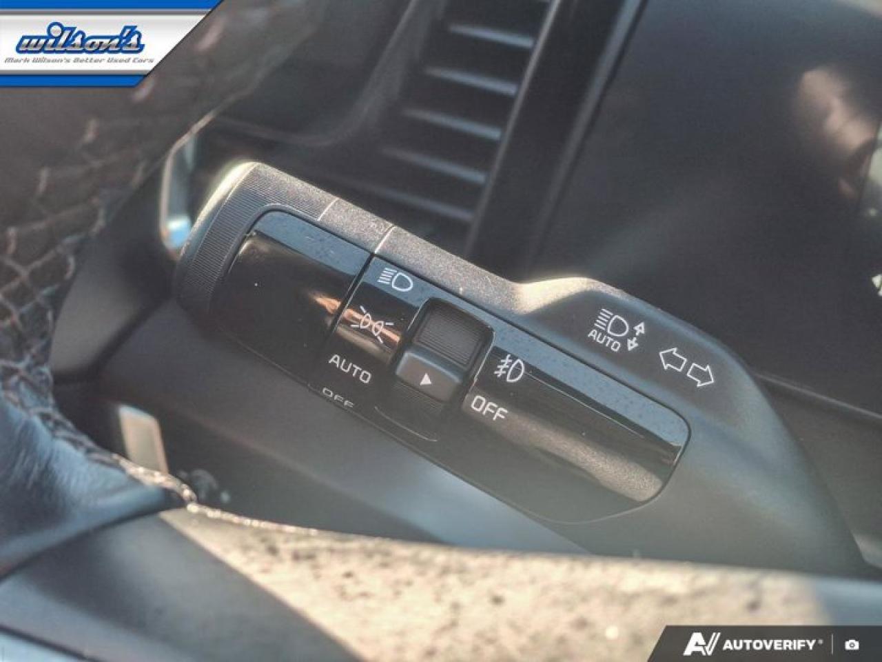 2024 Kia Sportage EX AWD | Navi | Leather | Pano Roof | Heated Seats + Steering | Remote Start | CarPlay | and More ! Photo