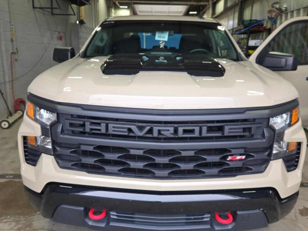 Used 2022 Chevrolet Silverado 1500 Custom Trail Boss Crew 4WD | 5.3L | Z71 | Power Seat | CarPlay + Android | Trailering Pkg and More ! for sale in Guelph, ON