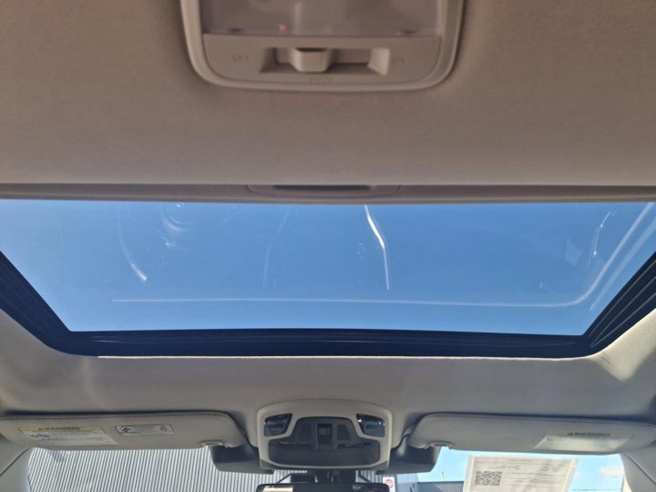 2025 Subaru Outback Touring | Sunroof | Adaptive Cruise | Heated Wheel + Seats | Power Seat | CarPlay and More ! Photo