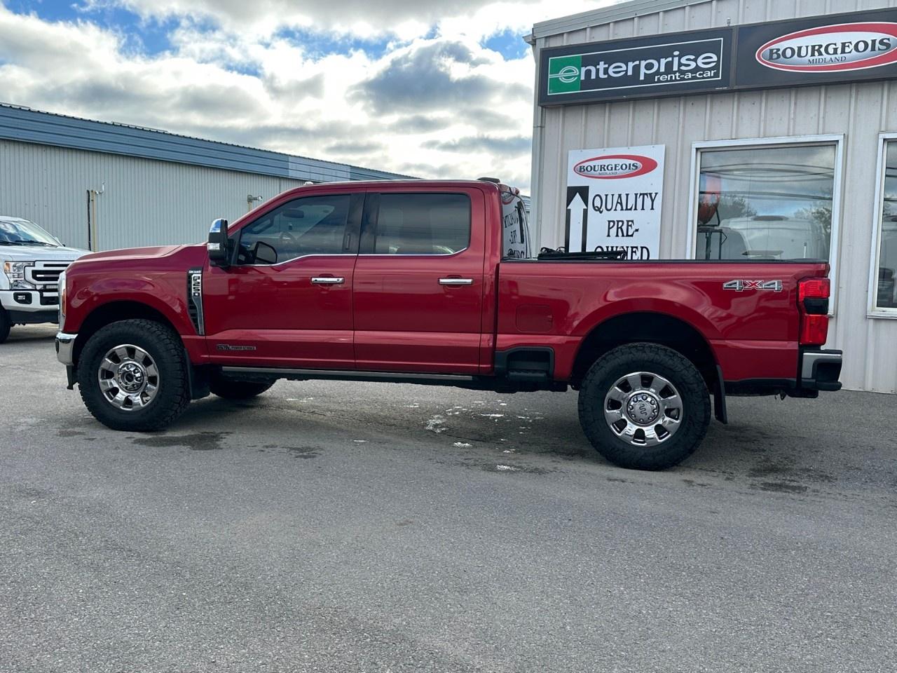 2023 Ford F-250 Super Duty SRW KING RANCH 4WD CREW CAB 6.75' BOX Photo